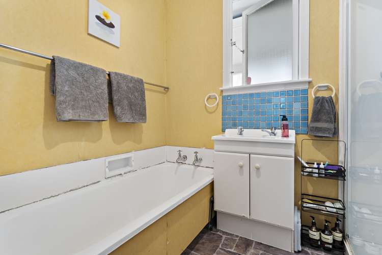 188 High Street Solway_11