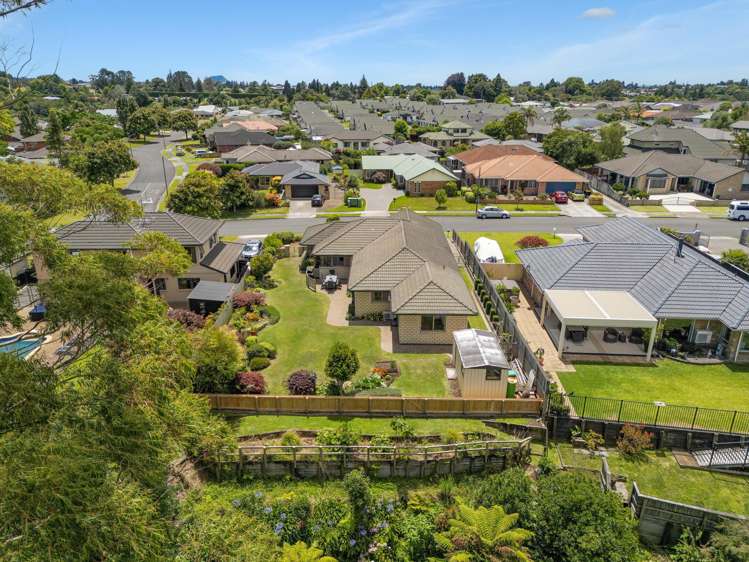 53 Stableford Drive Pyes Pa_29