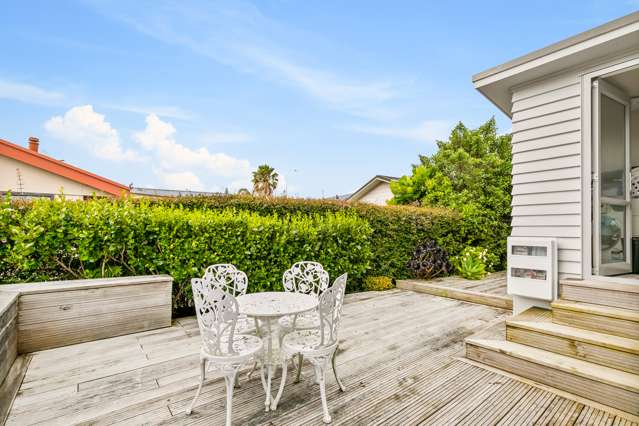 8 Brandon Road Manly_1