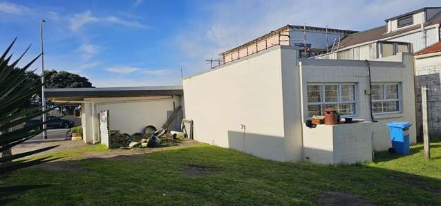 85 Egmont Street Patea_3