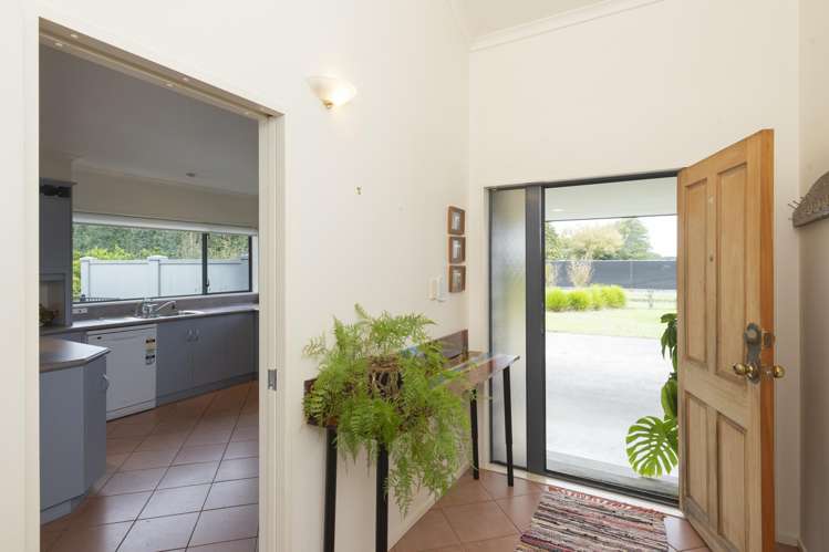 18 Jackson Road Waerengaahika_28