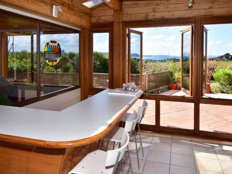 155 Whangaparaoa Road Red Beach_3