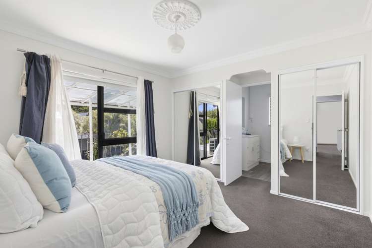 73 Gilbass Avenue Hamilton Lake_12