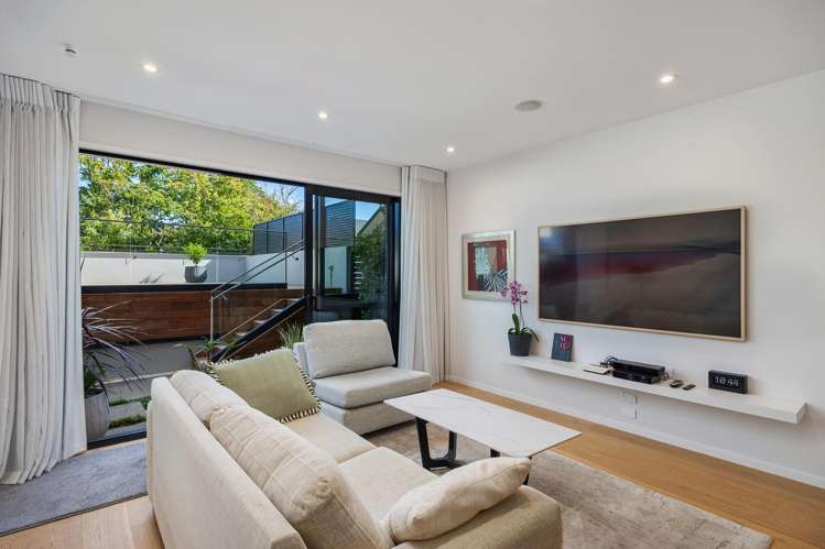 9 He Ana Way Mount Albert_10