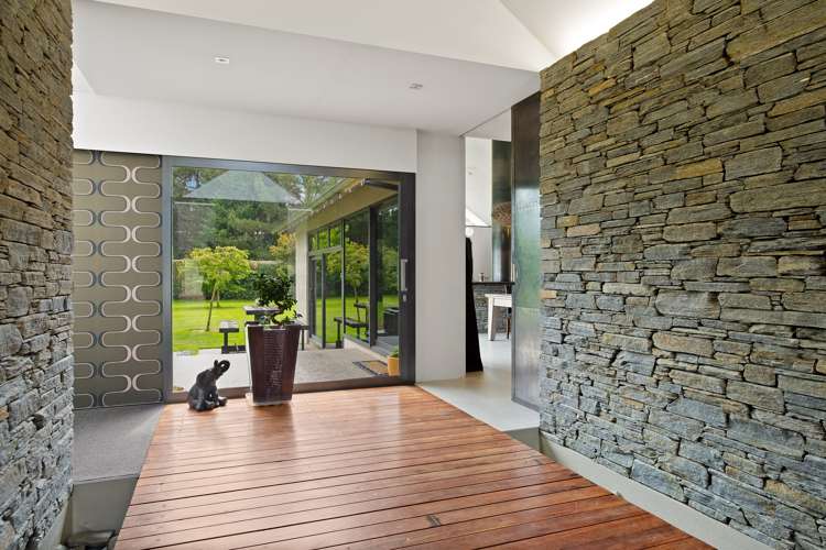 444 Aubrey Road Wanaka_11
