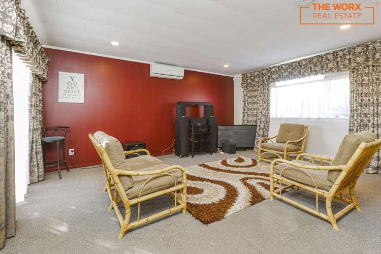 33 Ribbonwood Crescent Goodwood Heights_5