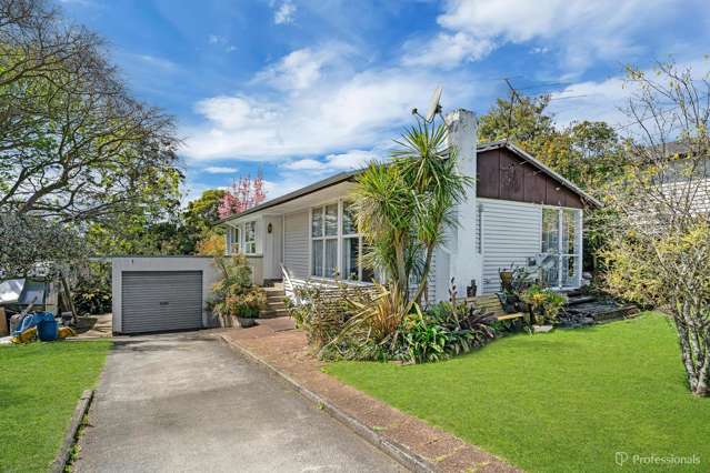 MUST SELL - RENOVATORS, TAKE NOTICE