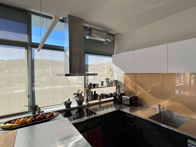 Level 7/B, Rostrevor House/130 Vivian St Te Aro_3