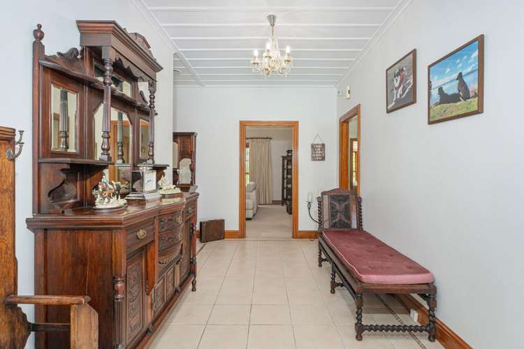 1680 Tiki Road_5