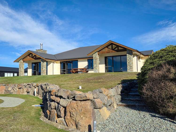 2 Walter Black Place Lake Tekapo_24