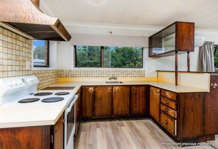 2/1 Claude Brookes Drive Henderson_11