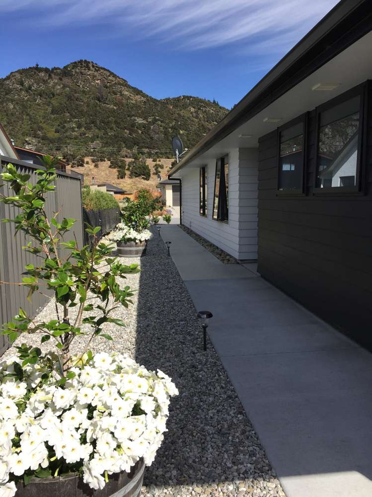 56 Sherwin Avenue Albert Town_2