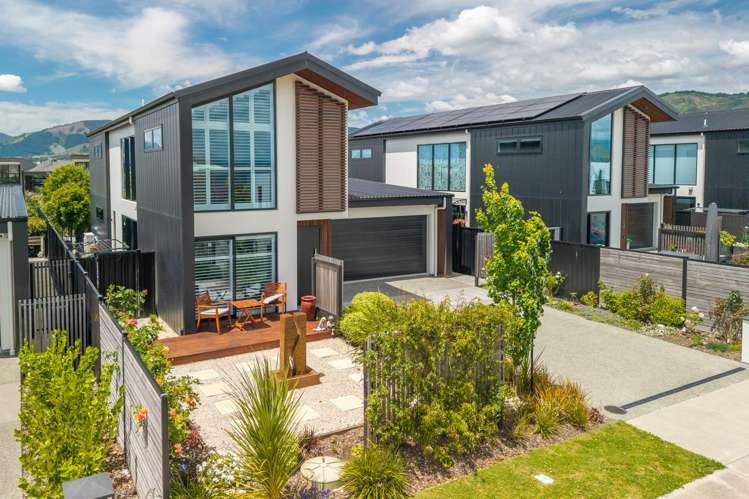 53 Summersfield Boulevard_3