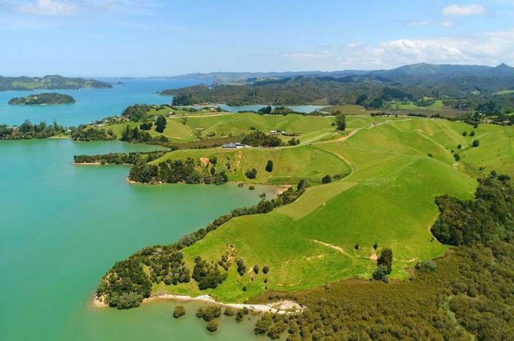 9 Whangaruru Wharf Road Whangaruru_29