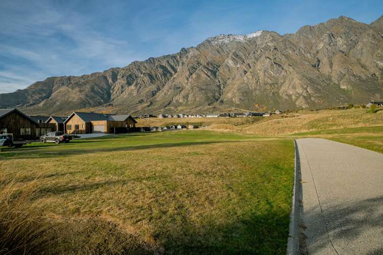 22 Cunninghams Drive Jacks Point_9