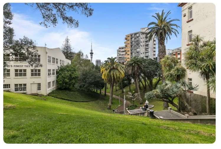 9/20 Poynton Terrace Auckland Central_1