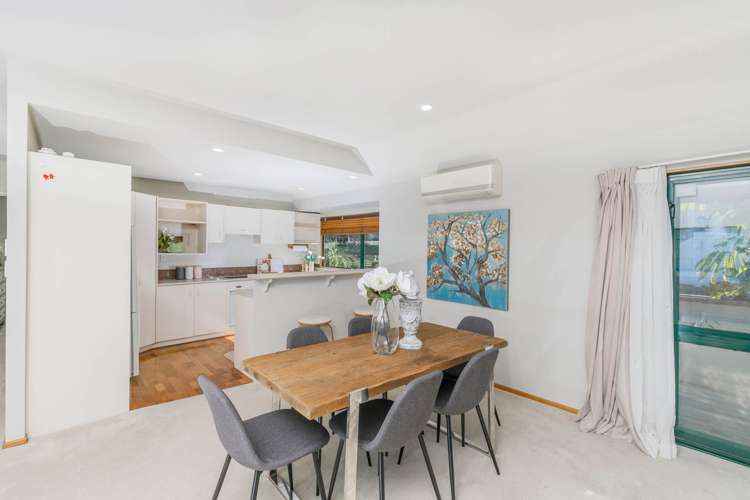 2/10 East Coast Road Milford_27