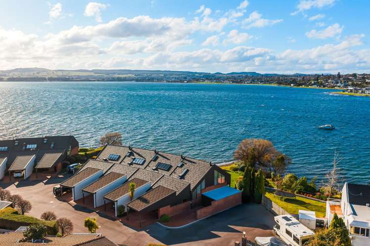 10/287 Lake Terrace Taupo_15