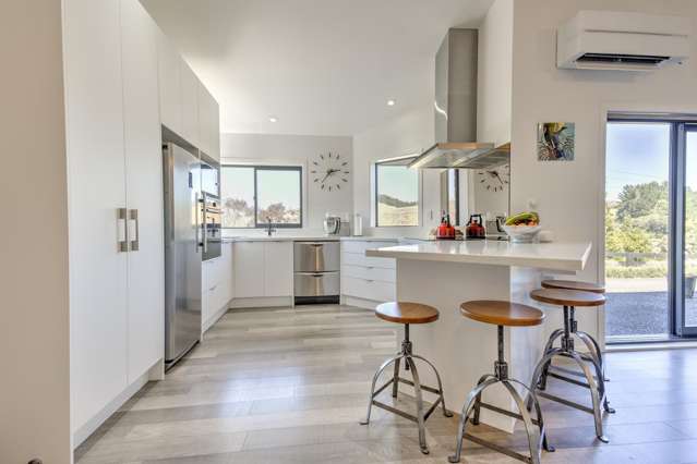 15 Kereru Road Glen Massey_3