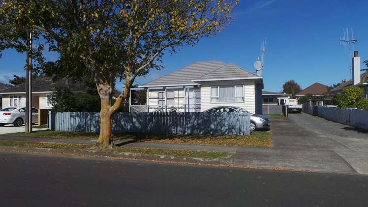 7 Dudley Street Levin_0