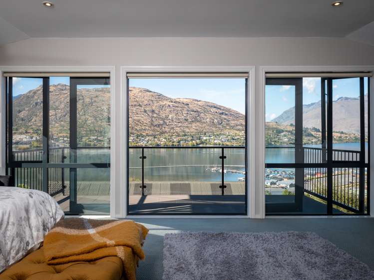 2/6 Marina Drive Frankton_6