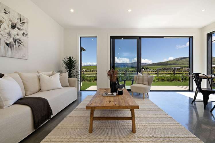 24 Taurus Lane Jacks Point_9