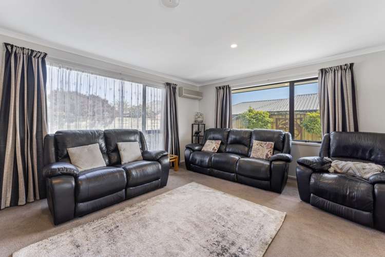 23 Otia Drive Richmond_2