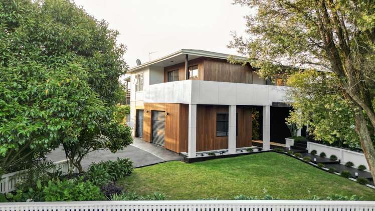 22 Gilbass Avenue Hamilton Lake_22