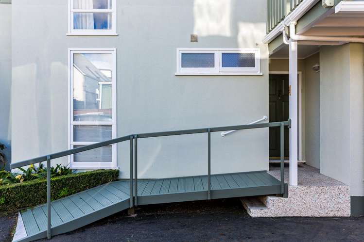 4B Hatton Street Karori_18