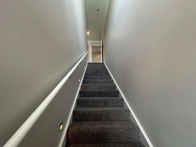 10 Grenada Street 11229_13