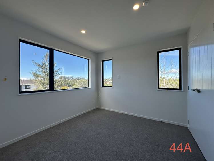 44B Juniper Road Sunnynook_28