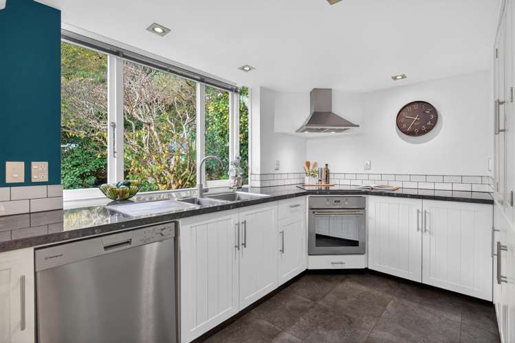 31 Nikau Street Eastbourne_10