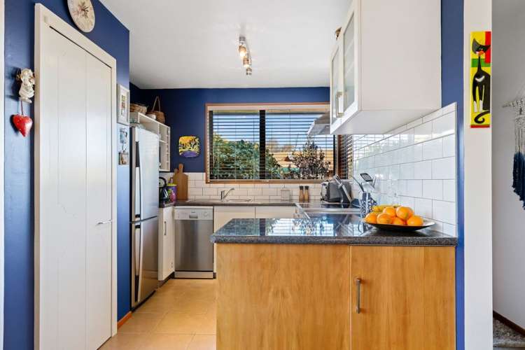 2/35 Ben Nevis Drive Broomfield_3