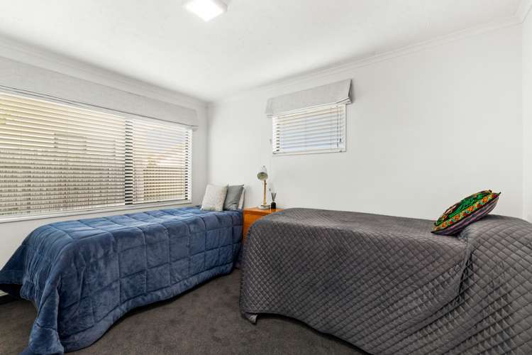 54A Menin Road Onekawa_16