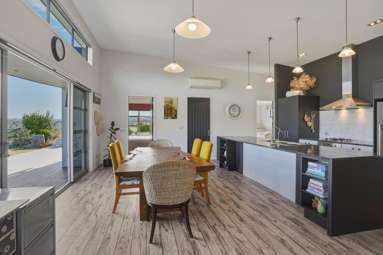 2390 Owaka State Highway_3