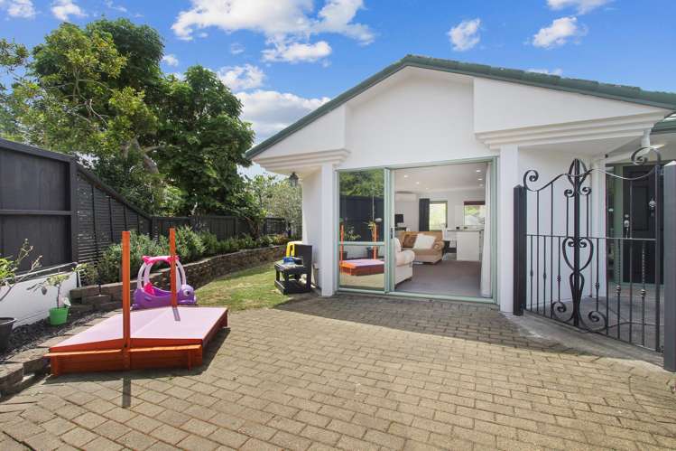 33a Makora Road Massey_10