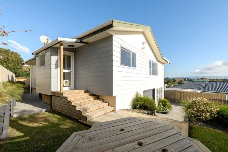 17b Meander Drive Welcome Bay_13