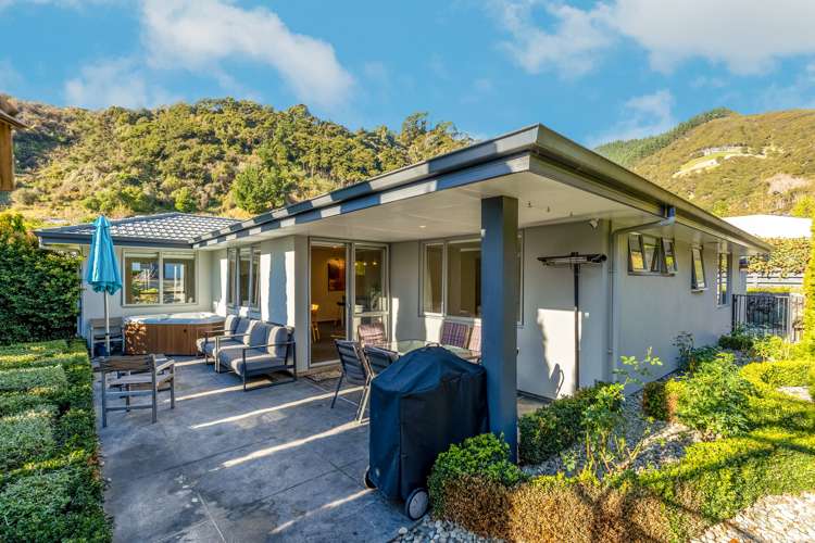 22 Farleigh Street Atawhai_21