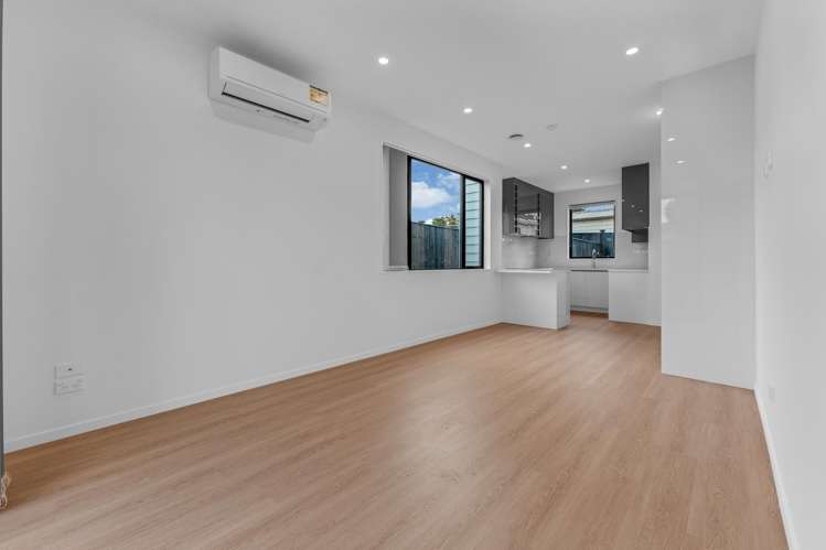 193D Mahia Road Wattle Downs_9