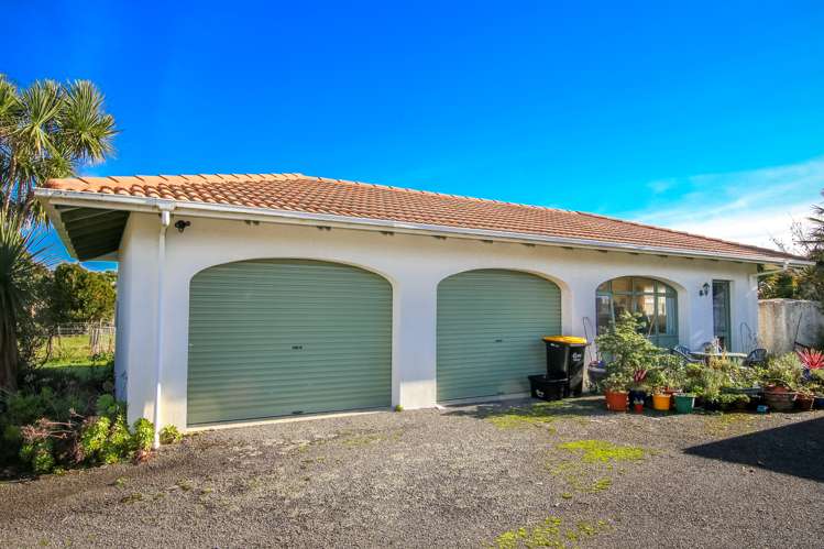 331 Utopia Road Westport_14