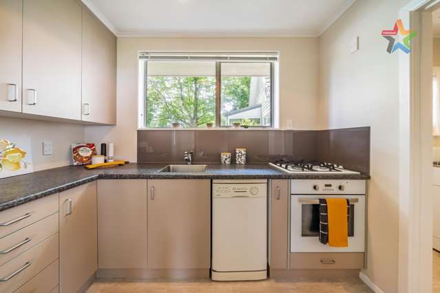 1/46a Hine Road Wainuiomata_3