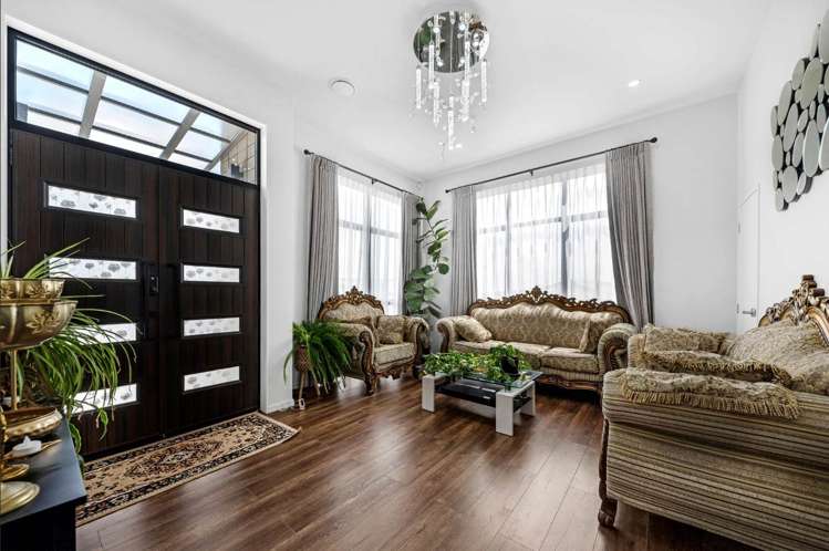 4 Tims Crescent Flat Bush_1