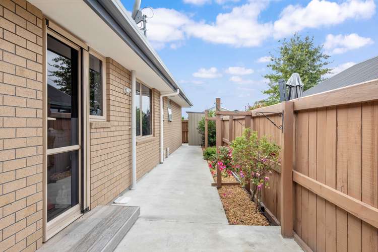 12 Korari Grove Redwoodtown_23