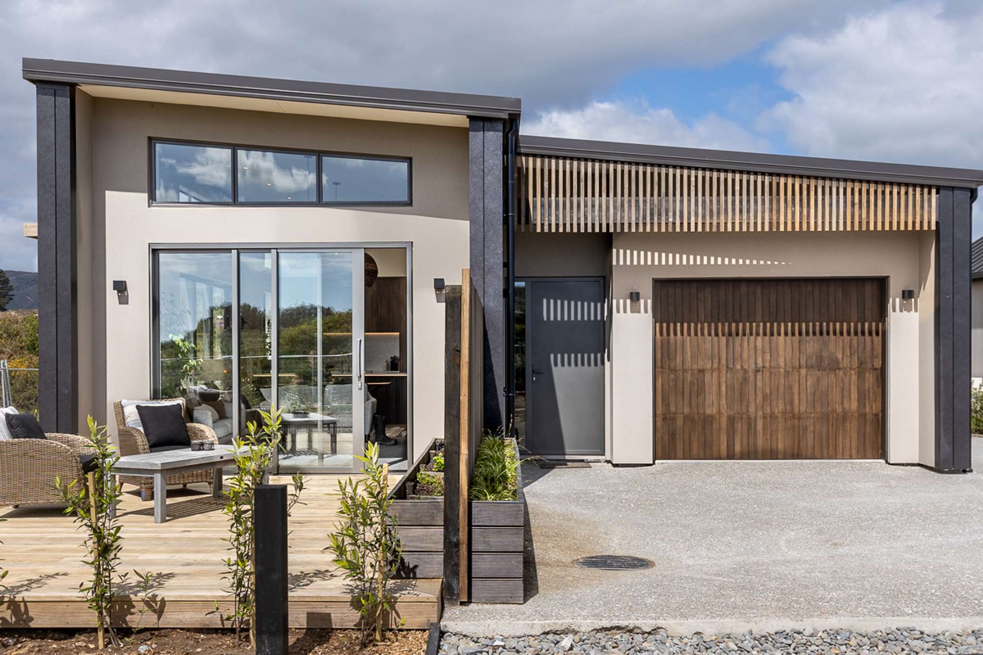 8 Mirek Street Waikanae_0