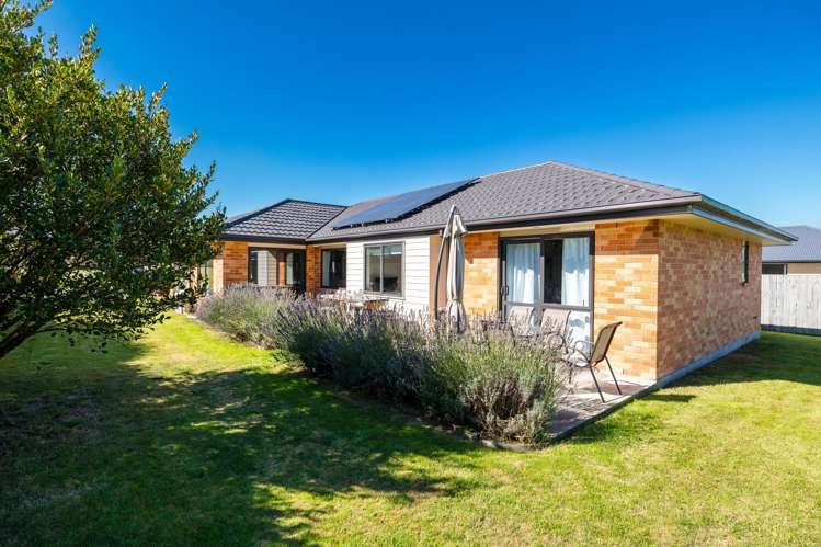 17 Eric Batchelor Place Waimate_20