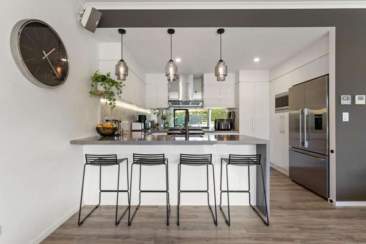 8 Manuel Road Silverdale_7