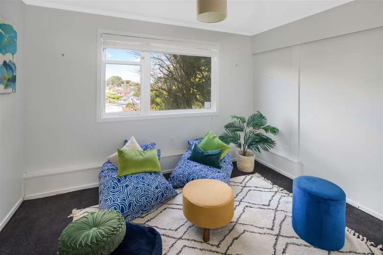 18 Fairburn Grove Johnsonville_17