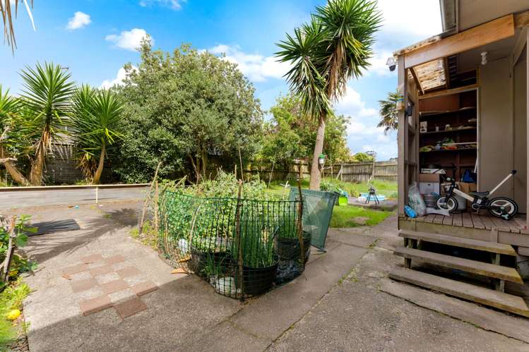 30 Pipitea Place Massey_13