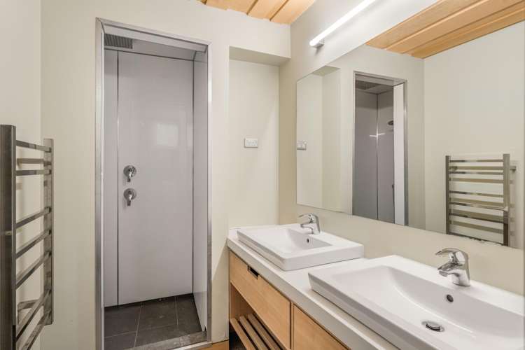 114B Pipi Road Whangamatā_21