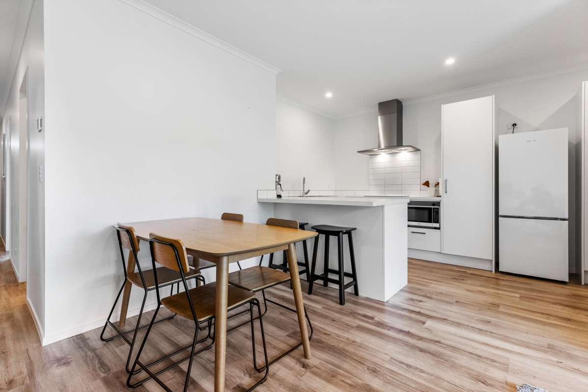 2/71 Hobsonville Point Road_3